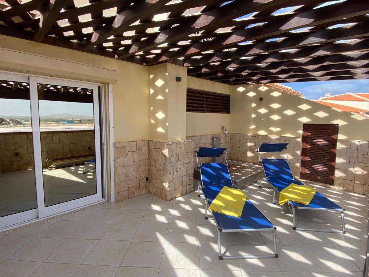 Seaview Luxury Penthouse Mare Apartment ซาลเรย์ ภายนอก รูปภาพ